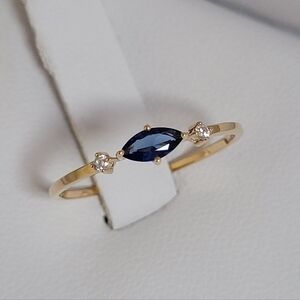 10k Solid Gold Ring with Marquise London Blue Topaz, Size 8.